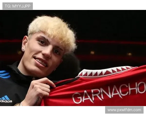 罗马诺：加纳乔转会勒沃库森遇阻，球员铁心留英超复仇老帅(1)